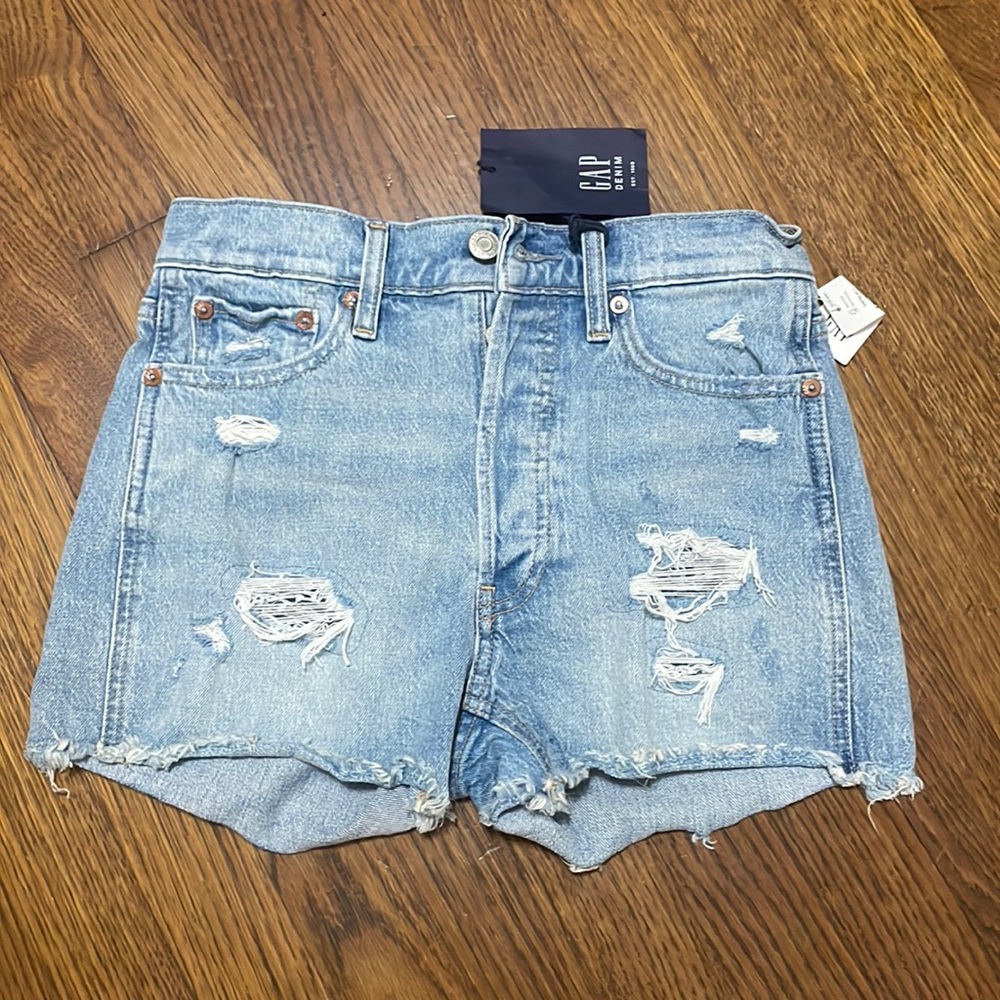 Gap blue demon jean shorts